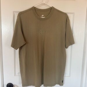 Nike Men's Khaki Short Sleeve Tee